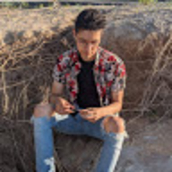 Meet your Posher, David - Picture 1 of 1